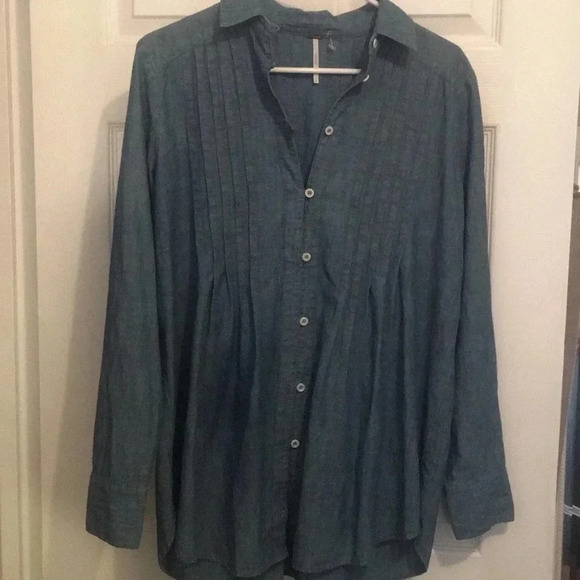 Free People Chambray oversized fit size s/p EUC - Picture 8 of 8